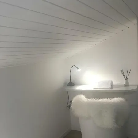 La Mansarda Di Juliette Apartment Desenzano del Garda