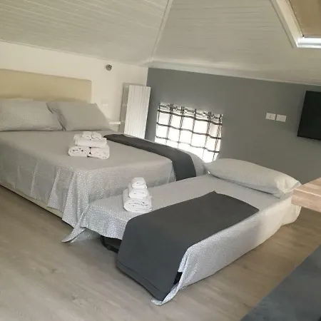 La Mansarda Di Juliette Apartment *